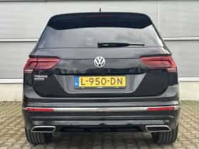 Volkswagen Tiguan (2021) thumbnail 11