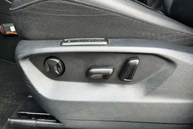 Volkswagen Tiguan (2021) thumbnail 20