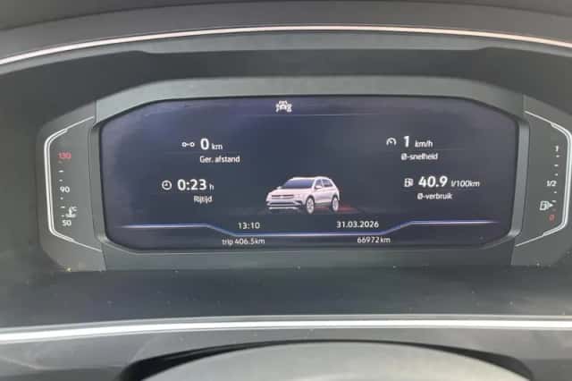 Volkswagen Tiguan (2021) thumbnail 24