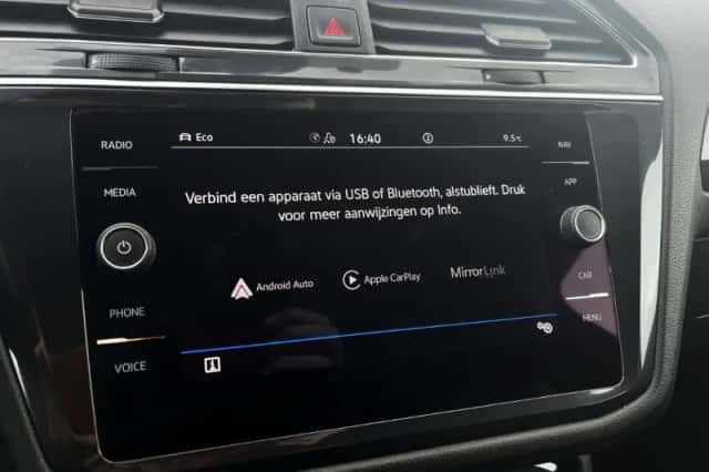Volkswagen Tiguan (2021) thumbnail 29