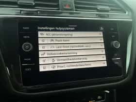 Volkswagen Tiguan (2021) thumbnail 44