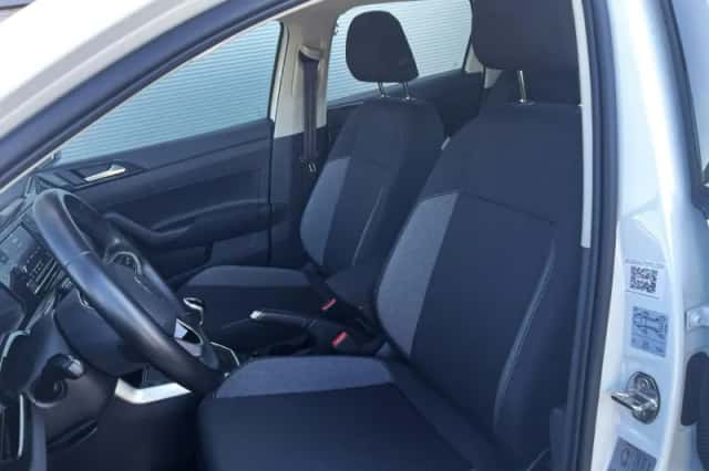 Volkswagen Polo (2023) thumbnail 5