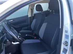 Volkswagen Polo (2023) thumbnail 5