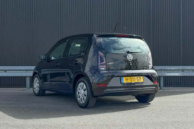 Volkswagen Up! (2020) thumbnail 11