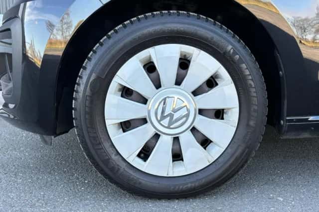 Volkswagen Up! (2020) thumbnail 13