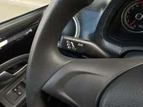 Volkswagen Up! (2020) thumbnail 24