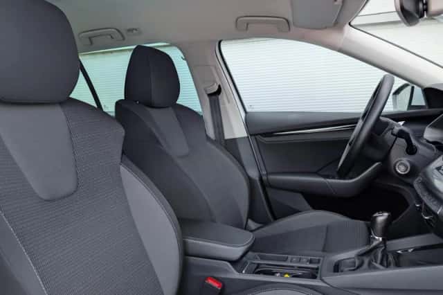 Škoda Octavia (2021) thumbnail 14