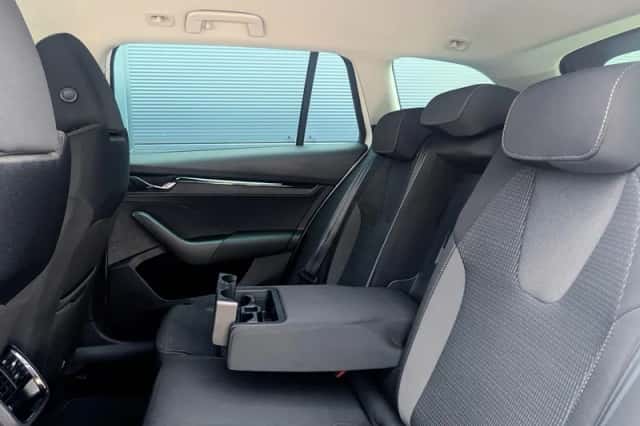Škoda Octavia (2021) thumbnail 17