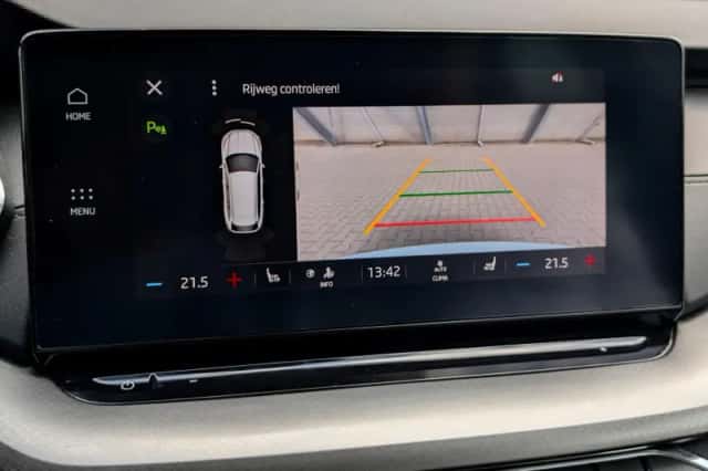 Škoda Octavia (2021) thumbnail 27