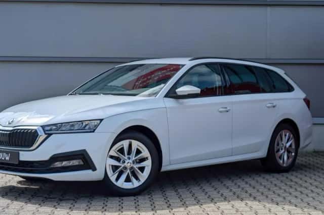 Škoda Octavia (2021) thumbnail 37