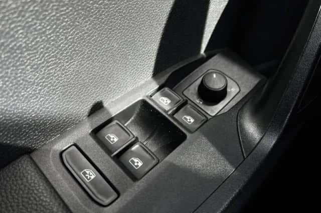 SEAT Ibiza (2023) thumbnail 22