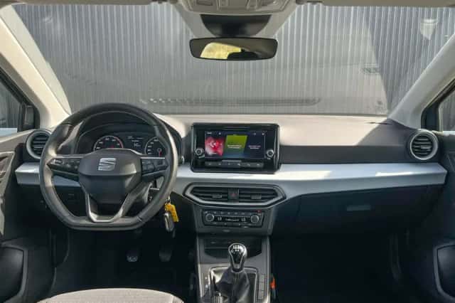 SEAT Ibiza (2023) thumbnail 5