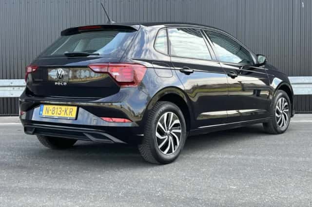 Volkswagen Polo (2021) thumbnail 2