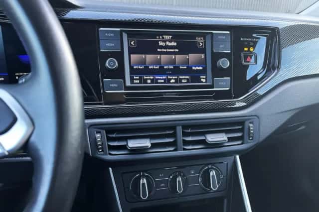Volkswagen Polo (2021) thumbnail 29