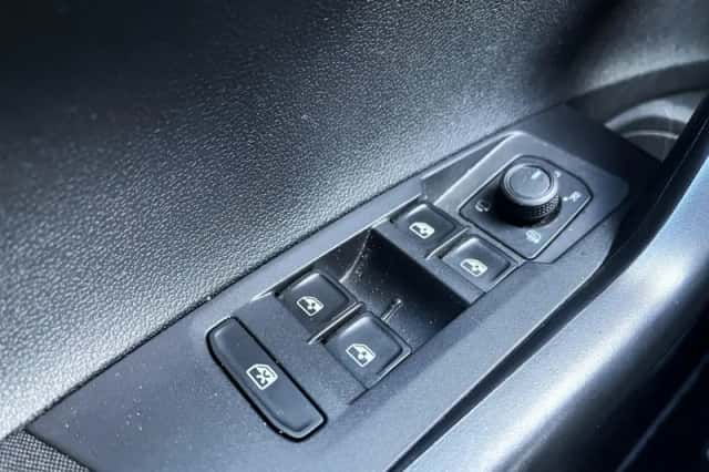 Volkswagen Polo (2021) thumbnail 34