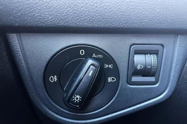 Volkswagen Polo (2021) thumbnail 35