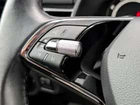 Škoda Kamiq (2021) thumbnail 23