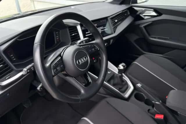 Audi A1 (2022) thumbnail 17