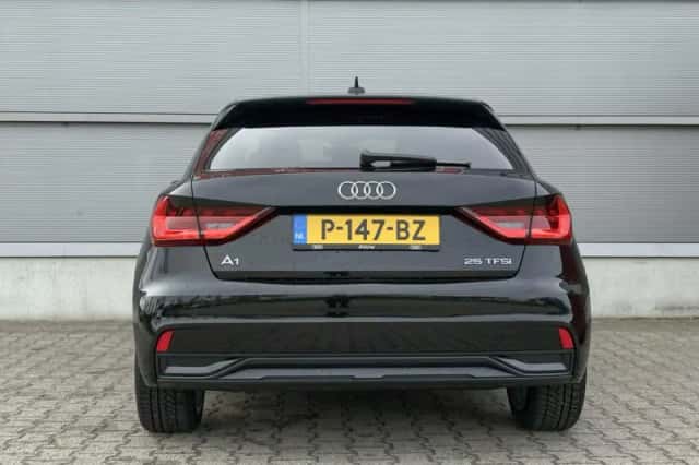 Audi A1 (2022) thumbnail 10