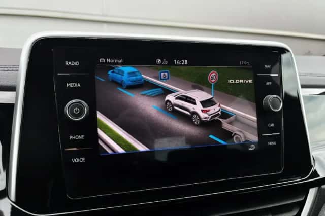 Volkswagen T-Roc (2025) thumbnail 30