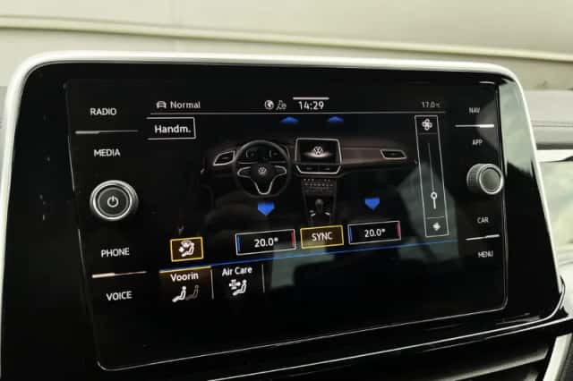 Volkswagen T-Roc (2025) thumbnail 46