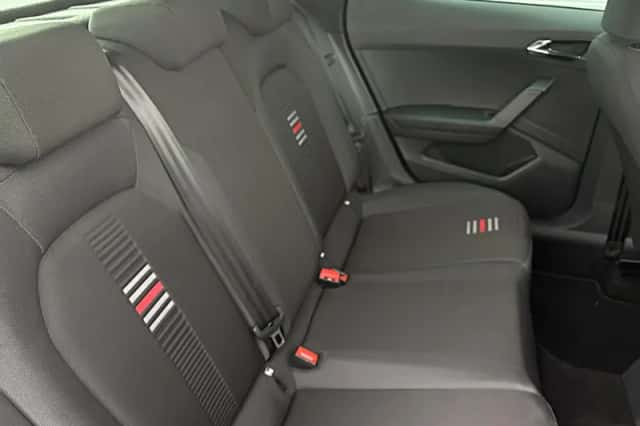 SEAT Arona (2020) thumbnail 15
