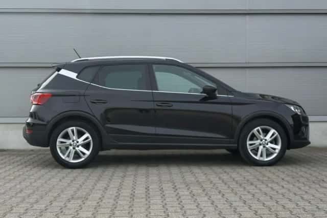 SEAT Arona (2020) thumbnail 3
