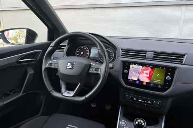 SEAT Arona (2020) thumbnail 5