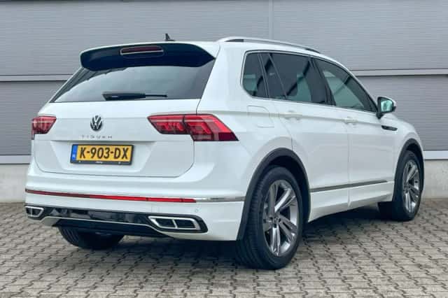 Volkswagen Tiguan (2020) thumbnail 2