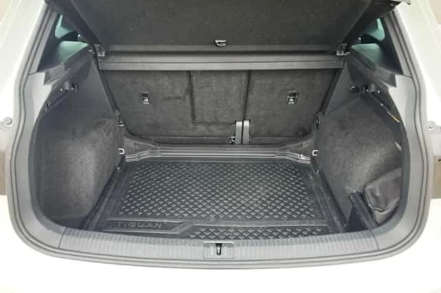 Volkswagen Tiguan (2020) thumbnail 16