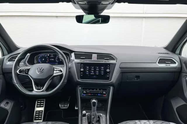 Volkswagen Tiguan (2020) thumbnail 4