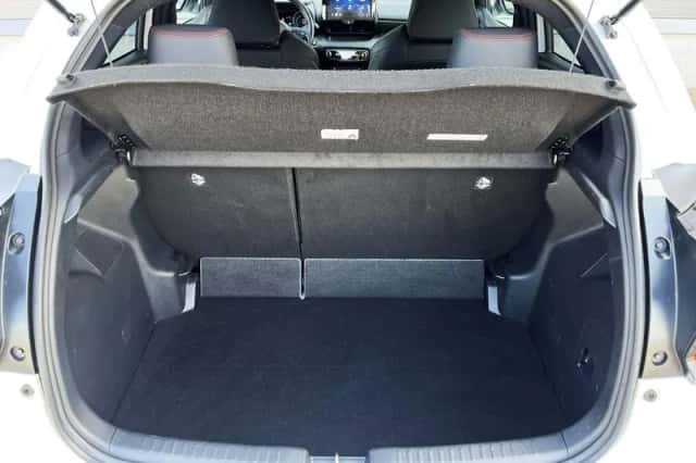 Toyota Yaris (2023) thumbnail 18
