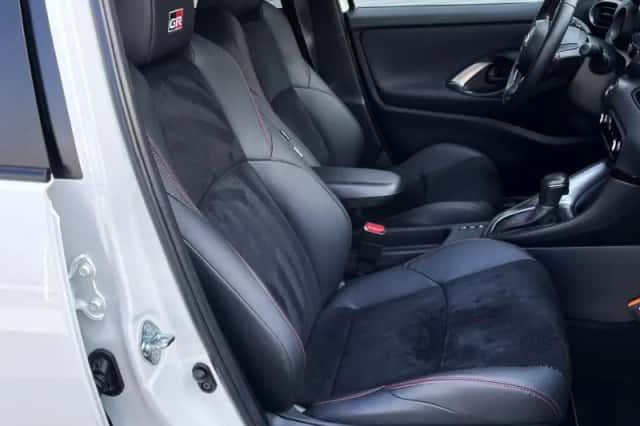 Toyota Yaris (2023) thumbnail 4