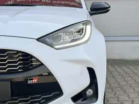 Toyota Yaris (2023) thumbnail 9