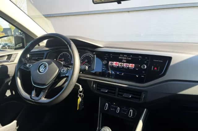 Volkswagen Polo (2021) thumbnail 25