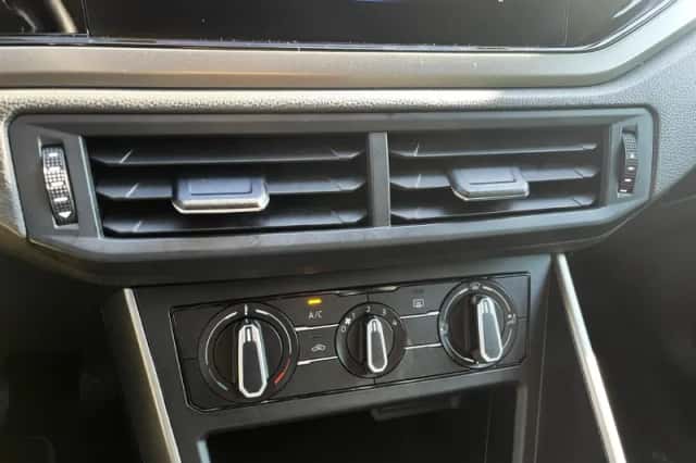 Volkswagen Polo (2021) thumbnail 34