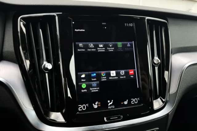 Volvo V60 (2022) thumbnail 28
