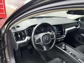 Volvo V60 (2022) thumbnail 34