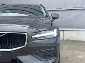 Volvo V60 (2022) thumbnail 9