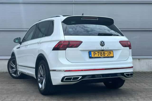 Volkswagen Tiguan (2022) thumbnail 12