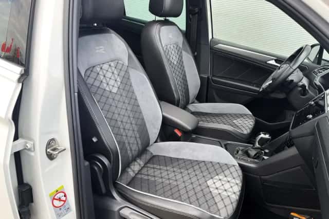 Volkswagen Tiguan (2022) thumbnail 16