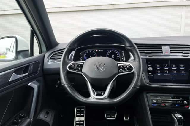 Volkswagen Tiguan (2022) thumbnail 24