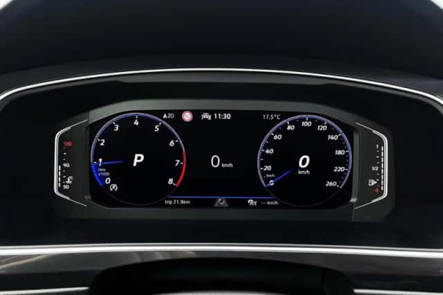 Volkswagen Tiguan (2022) thumbnail 25