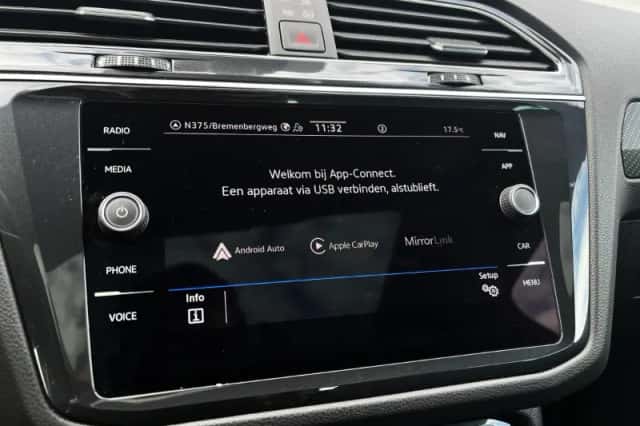 Volkswagen Tiguan (2022) thumbnail 30