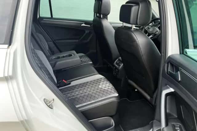 Volkswagen Tiguan (2022) thumbnail 37