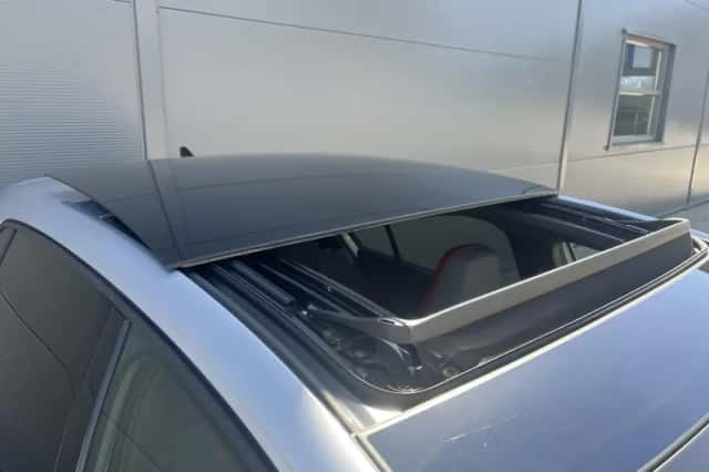 Volkswagen Golf (2024) thumbnail 15