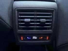 Volkswagen Golf (2024) thumbnail 18