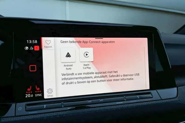 Volkswagen Golf (2024) thumbnail 29