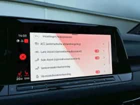 Volkswagen Golf (2024) thumbnail 45