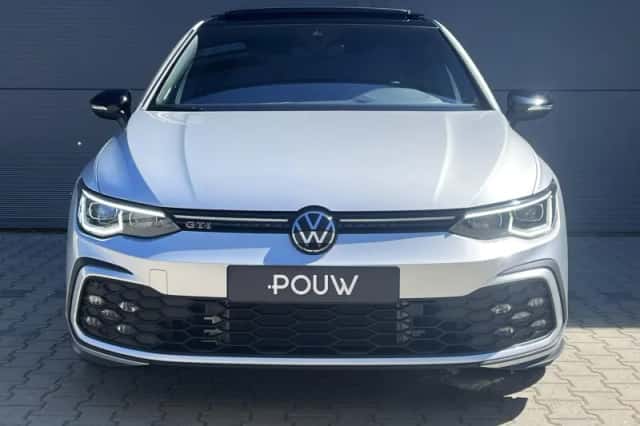 Volkswagen Golf (2024) thumbnail 8